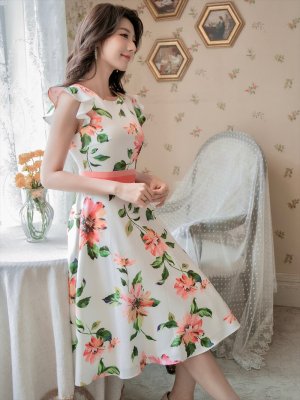 画像3: [送料無料][GINZA COUTURE]ホワイト・ネイビー・花柄・フラワープリント・フリルスリーブ・Aライン・フレアー・ミディアムドレス・ワンピース[即日発送][大きいサイズあり]