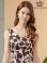 画像4: [送料無料][GINZA COUTURE]ベージュ×ブラウン・花柄・プリント・ノースリーブ・Aライン・ミディアムドレス・ワンピース[即日発送][大きいサイズあり] (4)