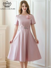 [送料無料][GINZA COUTURE]ピンク・レッド・ホワイト・半袖・シンプル・コサージュ・Ａライン・ミディアムドレス・ワンピース[即日発送][大きいサイズあり]