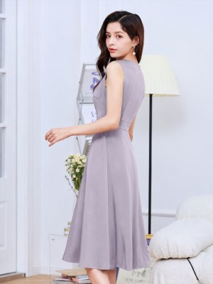 画像3: [送料無料][GINZA COUTURE]パープル・ネイビー・ベージュ・ホワイト・ブラック・レッド・スカーフ・ビジューボタン・ノースリーブ・Aライン・ワンカラー・ミディアムドレス・ワンピース[即日発送][大きいサイズあり]