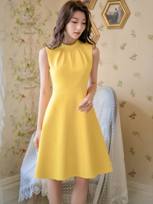 画像2: [送料無料][GINZA COUTURE]イエロー・ホワイト・ロイヤルブルー・ワインレッド・ブラウン・シンプル・無地・ノースリーブ・プチハイネック・ハイウエスト・Aライン・膝丈・ミニドレス・ワンピース[即日発送][大きいサイズあり]