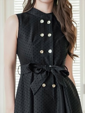 画像4: [送料無料][GINZA COUTURE]ブラック・ワインレッド・ピンク・ブラウン・ドット・金ボタン・ポケット・リボンベルト・ノースリーブ・Aライン・ミディアムドレス・ワンピース[即日発送][大きいサイズあり]