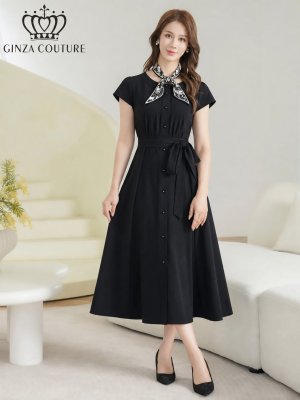 画像1: [送料無料][GINZA COUTURE]ブラック・ワンカラー・シンプル・フレンチスリーブ・スカーフ・前ボタン・リボンベルト・ポケット・Aライン・フレア・ミディアムドレス・ワンピース[即日発送][大きいサイズあり]