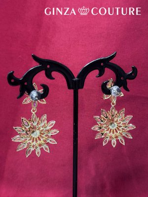 画像2: [ジュエリー][ピアス]ゴールド・シルバー・フラワーモチーフ・上品・ストーン・華やか・キラキラ・パーティー・ビジューピアス[即日発送]