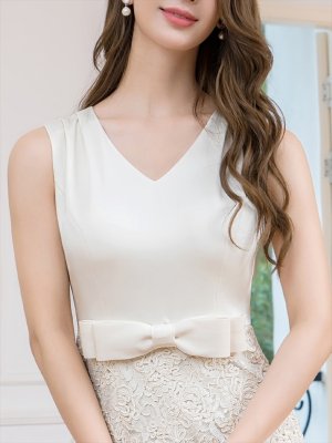 画像4: [送料無料][SETTAN]アイボリー・ワンカラー・レース・切替・タック・Vネック・ノースリーブ・リボン・タイト・ミディアムドレス・ワンピース[即日発送][大きいサイズあり]