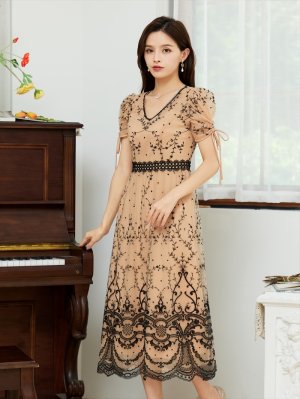 画像4: [送料無料][SETTAN]ベージュ・ブラック刺繍・スリーブドレス・Aライン・ミディアムドレス・ワンピース