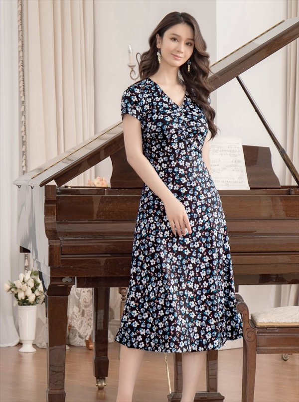 画像8: [送料無料][GINZA COUTURE]ホワイト×ブルー・ブラック×ブルー・半袖・プリント・Aライン・ミディアムドレス・ワンピース[即日発送][大きいサイズあり] (8)