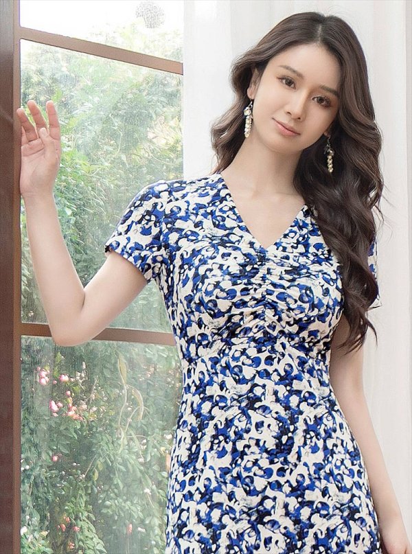 画像5: [送料無料][GINZA COUTURE]ホワイト×ブルー・ブラック×ブルー・半袖・プリント・Aライン・ミディアムドレス・ワンピース[即日発送][大きいサイズあり] (5)