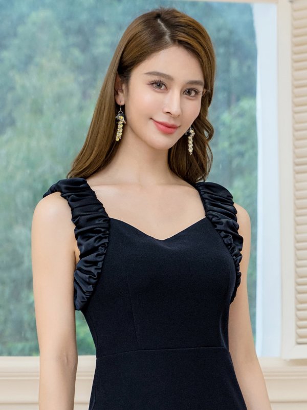 画像4: [送料無料][GINZA COUTURE]ホワイト・ネイビー・ワンカラー・異素材・シャーリング・ノースリーブ・シンプル・タイト・ミディアムドレス・ワンピース[即日発送][大きいサイズあり] (4)