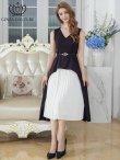 画像1: [送料無料][GINZA COUTURE]ブラック×ホワイト・バイカラー・ノースリーブ・Vネック・レイヤード・プリーツ・ベルト付き・Aライン・ミディアムドレス・ワンピース[即日発送][大きいサイズあり] (1)