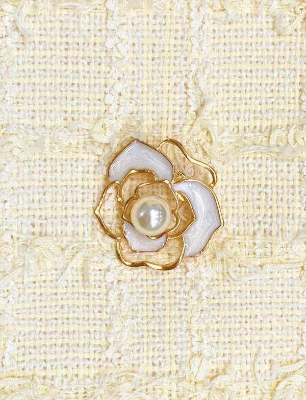 画像7: [送料無料][GINZA COUTURE]アイボリー・ツイード・ポケット・金ボタン・パールブローチ付き・半袖・Aライ・ミニドレス・ワンピース[即日発送][大きいサイズあり] (7)