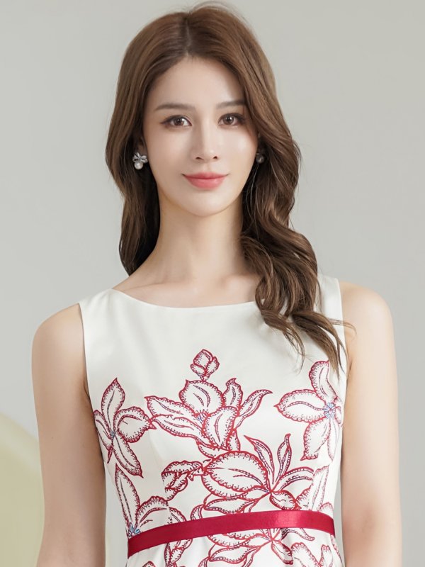 画像4: [送料無料][GINZA COUTURE]ホワイト×レッド・花柄・プリント・ベルト・ノースリーブ・Aライン・フレア・ミディアムドレス・ワンピース[即日発送][大きいサイズあり] (4)