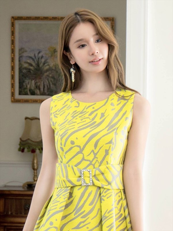画像4: [送料無料][GINZA COUTURE]イエロー・グリーン・プリント・パールビジュー・ウエストマーク・ノースリーブ・フレア・Aライン・ミディアムドレス・ワンピース [即日発送][大きいサイズあり] (4)