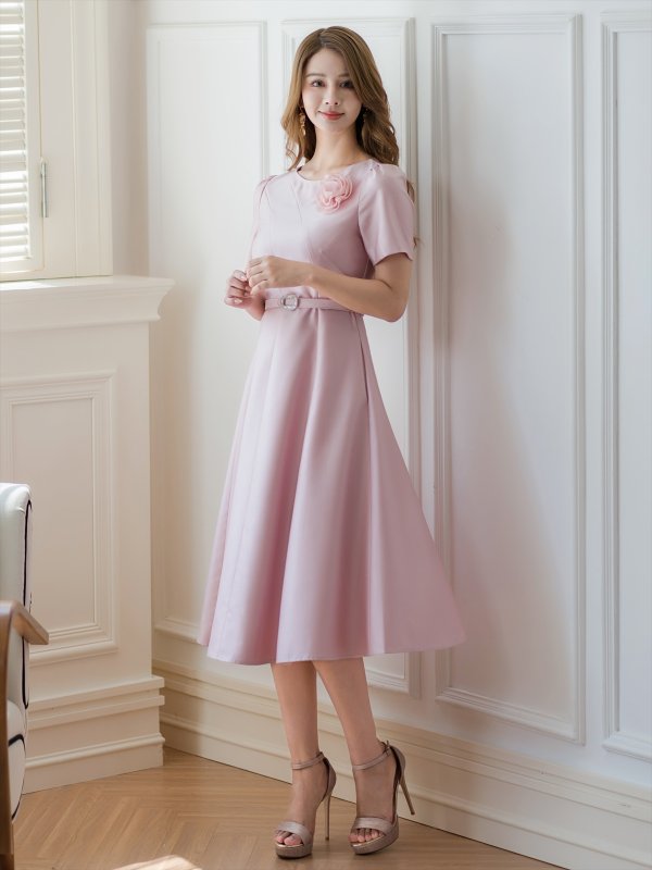 画像17: [送料無料][GINZA COUTURE]ホワイト・レッド・ピンク・半袖・シンプル・コサージュ・Ａライン・ミディアムドレス・ワンピース[即日発送][大きいサイズあり] (17)