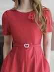 画像5: [送料無料][GINZA COUTURE]レッド・ピンク・ホワイト・半袖・シンプル・コサージュ・Ａライン・ミディアムドレス・ワンピース[即日発送][大きいサイズあり] (5)