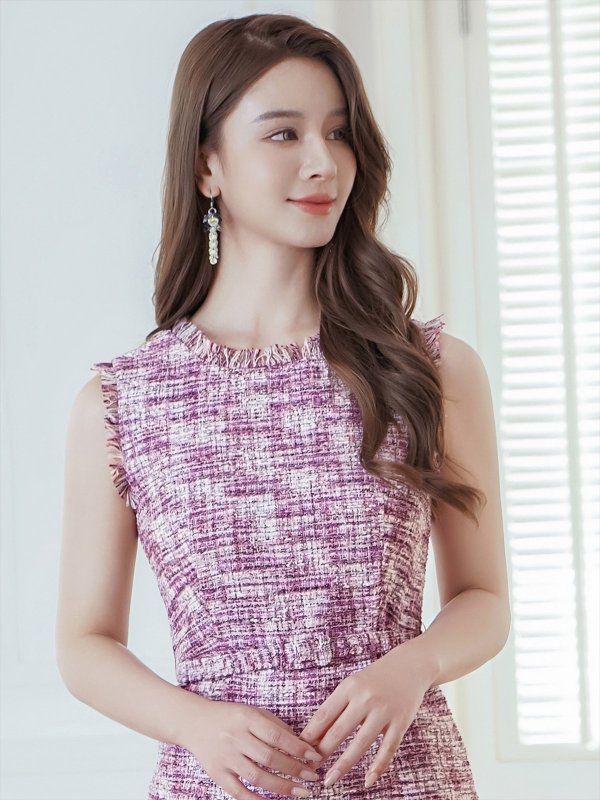 画像4: [送料無料][GINZA COUTURE]パープル・ブルー・ツイード・フリンジ・ノースリーブ・ベルト・タイト・膝丈・ミディアムドレス・ワンピース[即日発送][大きいサイズあり] (4)