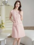 画像1: [送料無料][GINZA COUTURE]ピンク・ホワイト・イエロー・ワンカラー・ツイード・フリンジ・ノースリーブ・ビジューボタン・ポケット・Aライン・ミニドレス・ワンピース[即日発送][大きいサイズあり] (1)