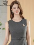 画像4: [送料無料][GINZA COUTURE]グレー・ワインレッド・ワンカラー・ラメ・シンプル・ブローチ・ベルト・ノースリーブ・Aライン・ミディアムドレス・ワンピース[即日発送][大きいサイズあり] (4)