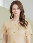 画像4: [送料無料][GINZA COUTURE]イエロー・ピンク・ワンカラー・半袖・Aライン・お花ボタン・フェイクポケット・ミニドレス・ワンピース[即日発送][大きいサイズあり] (4)