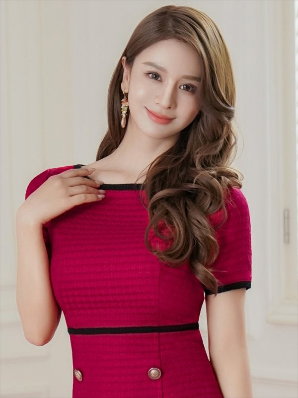 画像16: [送料無料][GINZA COUTURE]ブラック・ベージュ・ワインレッド・バイカラー・半袖・タイト・ミディアムドレス・ワンピース[即日発送][大きいサイズあり] (16)