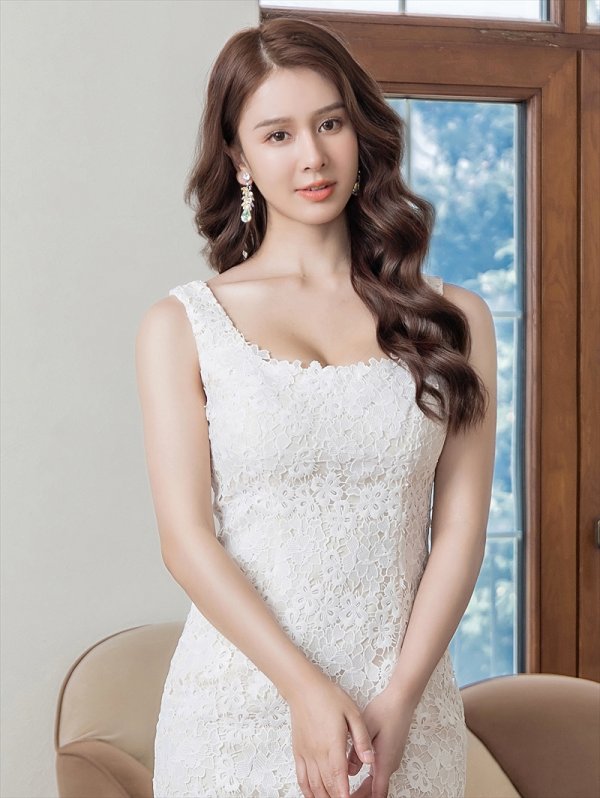 画像4: [送料無料][ERUKEI]ホワイト・ブルー・総レース・タイト・シンプル・ミニドレス・ワンピース[即日発送][大きいサイズあり] (4)