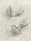 画像4: [ジュエリー][イヤリング]シルバー・クリアストーン・ビジュー・フラワーモチーフ・イヤリング[即日発送] (4)