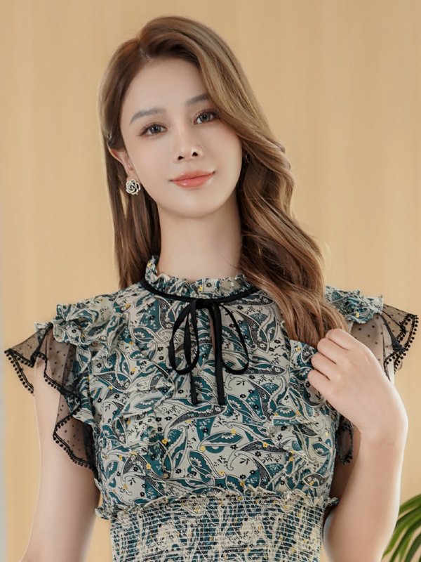 画像4: [送料無料][SETTAN]グリーン・ペイズリー柄・シフォン・フリルスリーブ・プチハイネック・ティアード・Aライン・ミディアムドレス・ワンピース[即日発送][大きいサイズあり] (4)