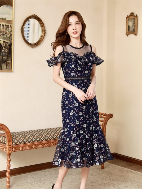 画像10: [送料無料][SETTAN]パープル・ネイビー・フラワー総レース・フロントフリル・デコルテシースルー・オープンショルダー・ミディアムドレス・ワンピース[即日発送][大きいサイズあり] (10)