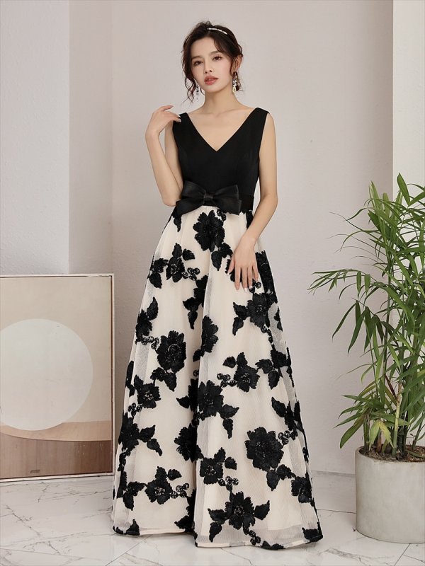 画像3: [送料無料][SETTAN]ブラック・レッド・立体刺繍・フラワー・ウエストリボン・スピンドル・ノースリーブ・Aライン・Vネック・ロングドレス[即日発送][大きいサイズあり] (3)