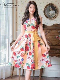 【本日のみ大幅値下げ】エルケイ白ロングドレス 本日のみ大幅値下げ】エルケイ白ロングドレス エルケイ（ERUKEI