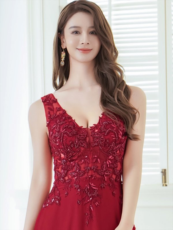 画像4: [送料無料][SETTAN]ワインレッド・ホワイト・Ｖネック・エレガント・胸元レース・ビーズ・スパンコール・Aライン・ロングドレス[即日発送][大きいサイズあり] (4)