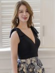 画像4: [送料無料][SETTAN]ブラック×グレー・花柄・リボン・ジャガード・切替・Vネック・ノースリーブ・Aライン・ロングドレス[即日発送][大きいサイズあり] (4)